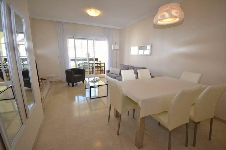 Residential Duquesa Lejlighed San Luis de Sabinillas Eksteriør billede